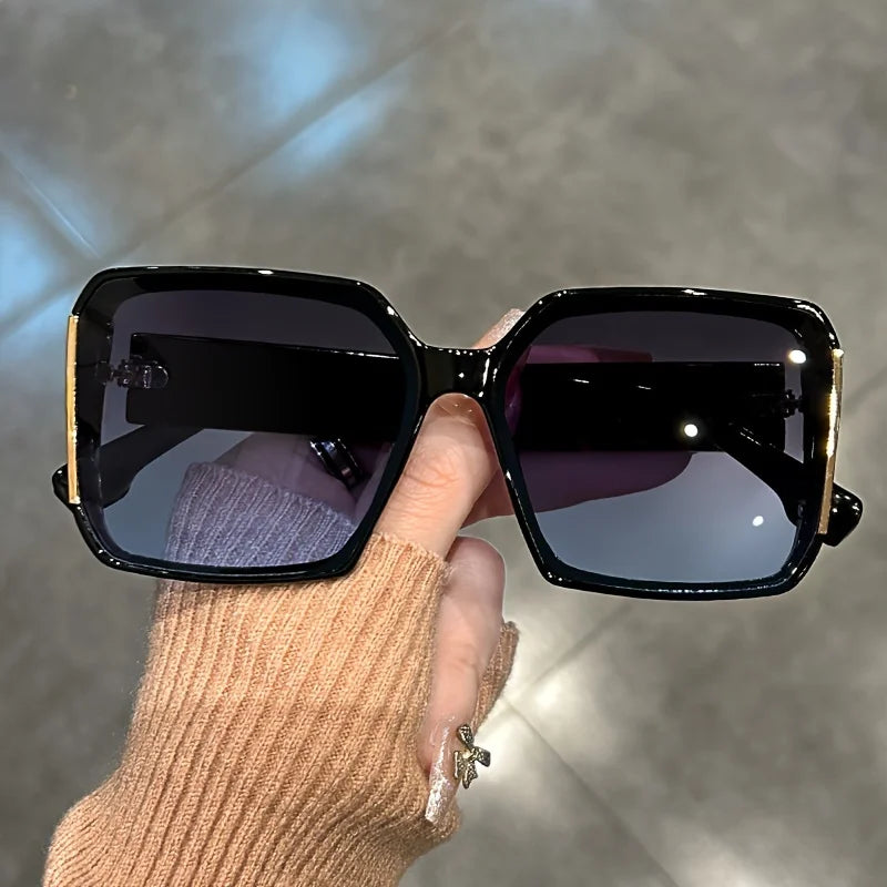 VIGNYBURKE Extra Large Square Fashion Sunglasses For Men And Women